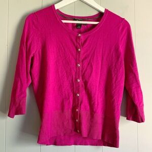 WHITE HOUSE BLACK MARKET Pink Cardigan Sweater M